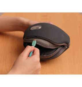 MASAŻER OCZU SKG ES500 (SZARY)