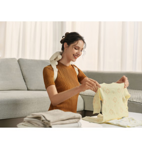 MASAŻER KARKU SKG HS500-2