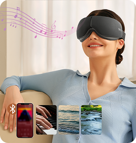 Kobieta uśmiecha się, używając szarego masażera oczu SKG ES500 z wizualizacją muzyki i łącznością Bluetooth