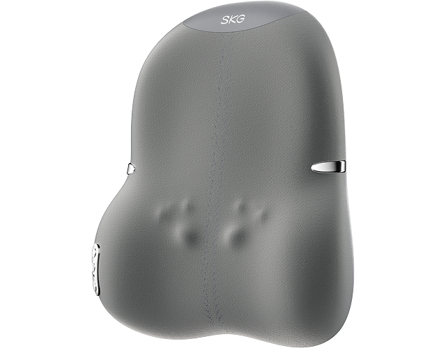 Masażer pleców SKG TS700 w kolorze szarym, z widocznymi wypukłościami symulującymi masaż.